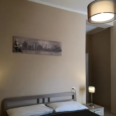 Bed and Breakfast Rossini Βιέστε